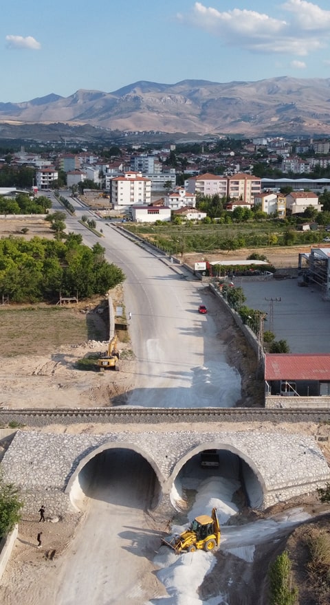 MALATYA-DİYARBAKIR HATTI ÇELİK KORUGE ALTGEÇİT YAPIM İŞİ